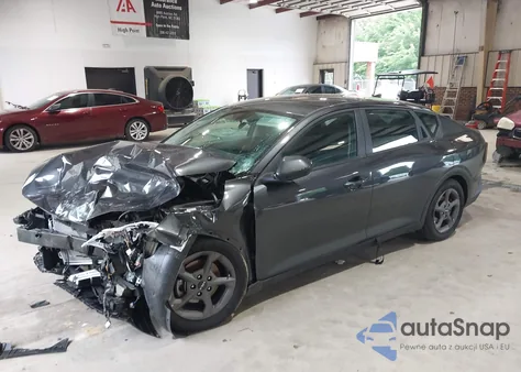 2025 Kia K4 Lxs из США, поврежденный, VIN 3KPFT4DE3SE032238